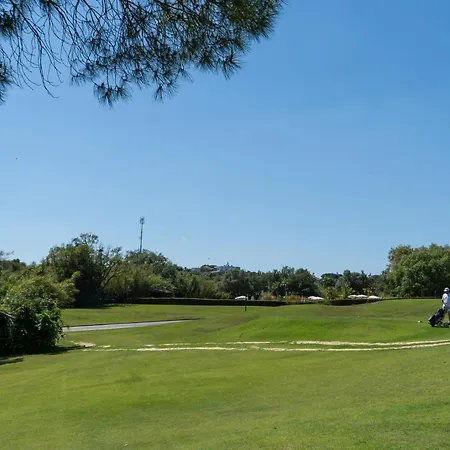 Luxury Garden House - Golf & Tennis Court & Pools Apartment *