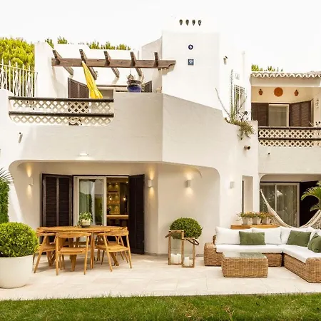 Luxury Garden House - Golf & Tennis Court & Pools Apartment *