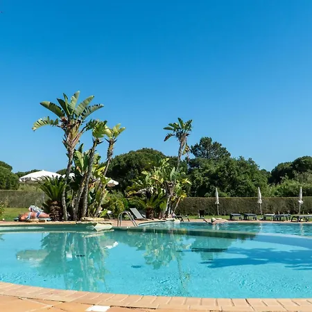 Luxury Garden House - Golf & Tennis Court & Pools * アルブフェイラ